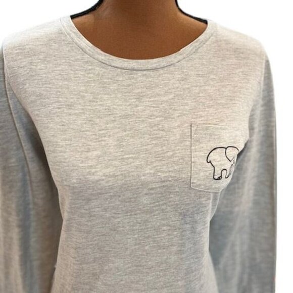 Ivory Ella Front Pocket Gray Long Sleeve T-Shirt “Honoring All Who Served” – Med - Picture 2 of 5